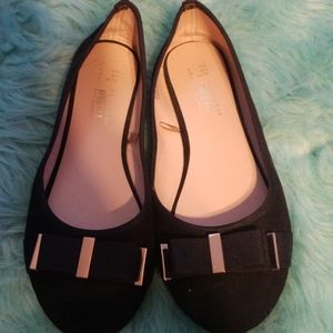 Black and gold flats w/ bow